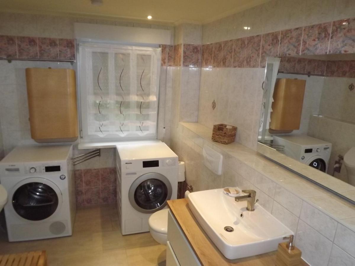 Grosszuegige Ferienwohnung Am Waldesrand Im Seenland Lauta Εξωτερικό φωτογραφία